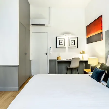 Livinparis - Luxury 3 & Ac 4 Bedrooms Montmartre I-2